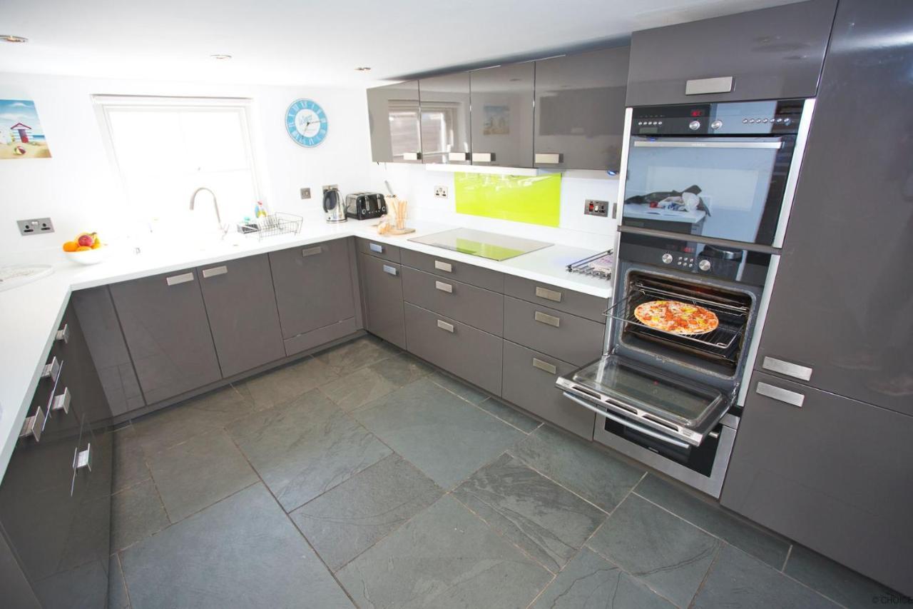Croyde Wisteria Cottage 4 Bedrooms Dış mekan fotoğraf